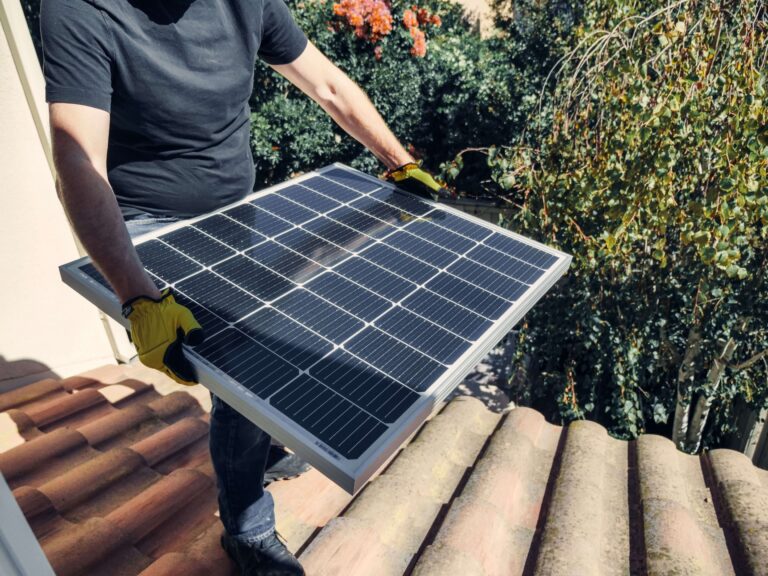 How Much Money Can Solar Batteries Save?